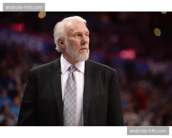 马刺波波维奇布置精妙战术创造空位,球员上篮不中憾负灰熊 马刺波波维奇布置精妙战术创造空位,球员上篮不中憾负灰熊