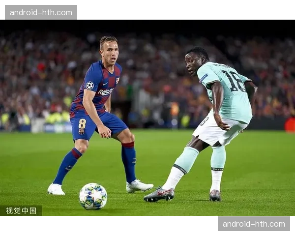 前19轮VAR错误达13次 漏判介入比例上升裁判表现数据解读